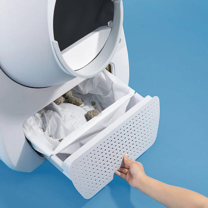 Young Self-Cleaning Litter Box