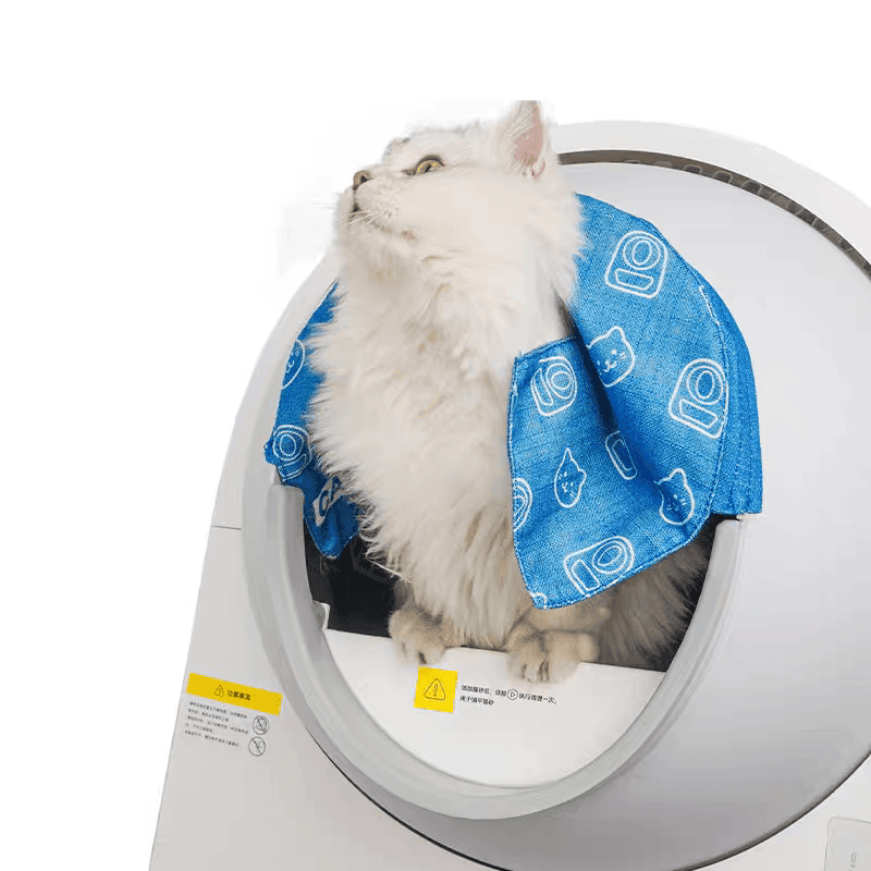 Young Self-Cleaning Litter Box